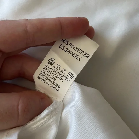 NWOT White Ruffled Tank Top - Picture 8 of 10